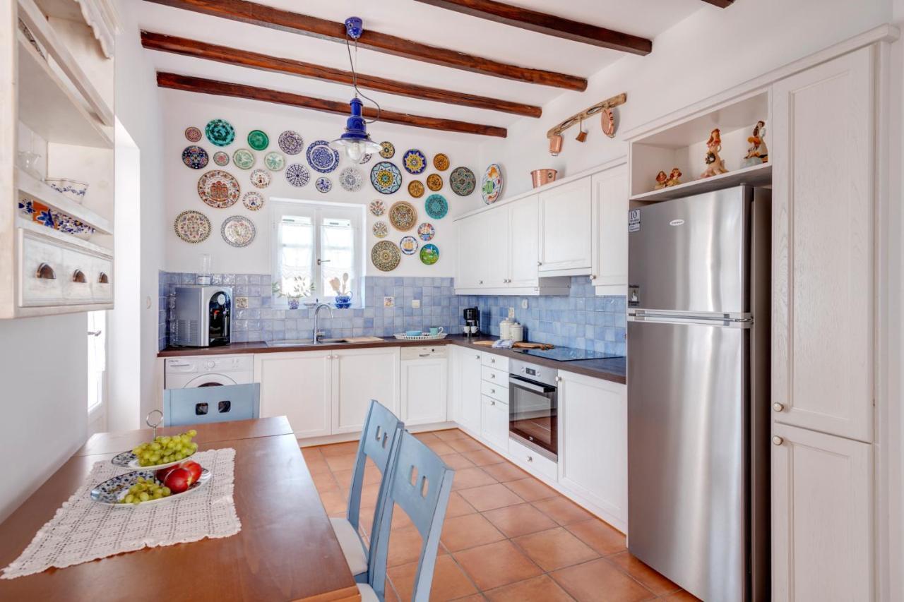 Cycladic Aura - Traditional Holiday Cottage Финикас Экстерьер фото