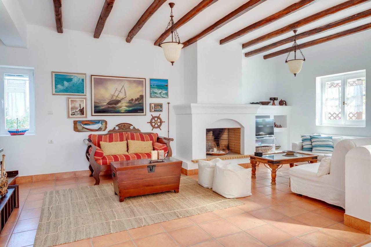 Cycladic Aura - Traditional Holiday Cottage Финикас Экстерьер фото